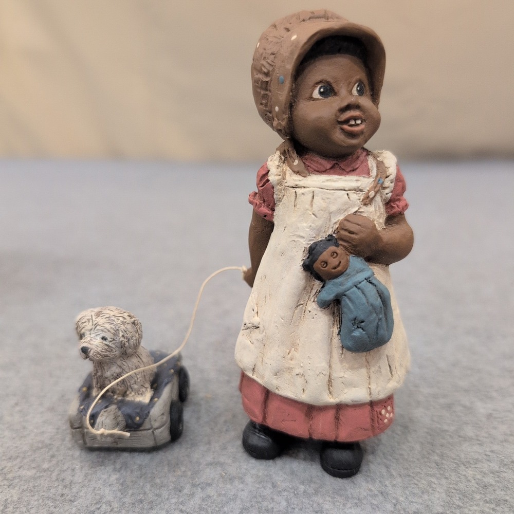 Martha Holcombe All God's Children Bonnie and Buttons Figurine 1502 Edition 62